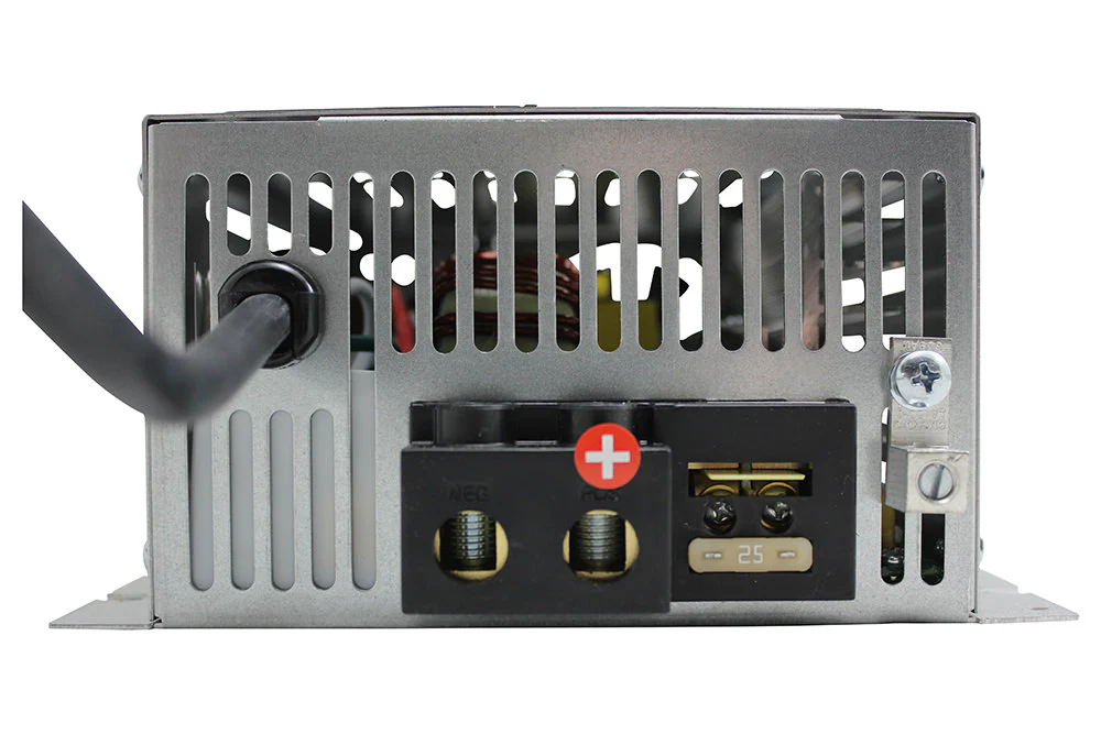 IOTA DLS-27-25 Converter and Charger - Image 3