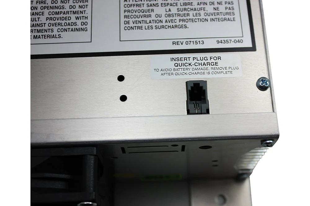 IOTA DLS-27-40 Converter and Charger - Image 3