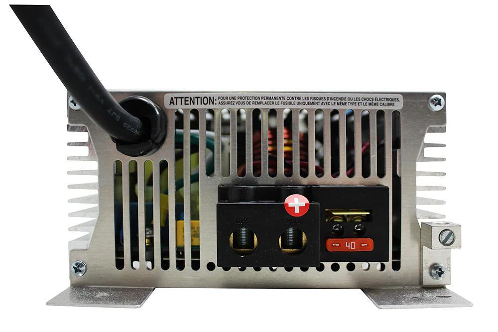 IOTA DLS-27-40 Converter and Charger - Image 4