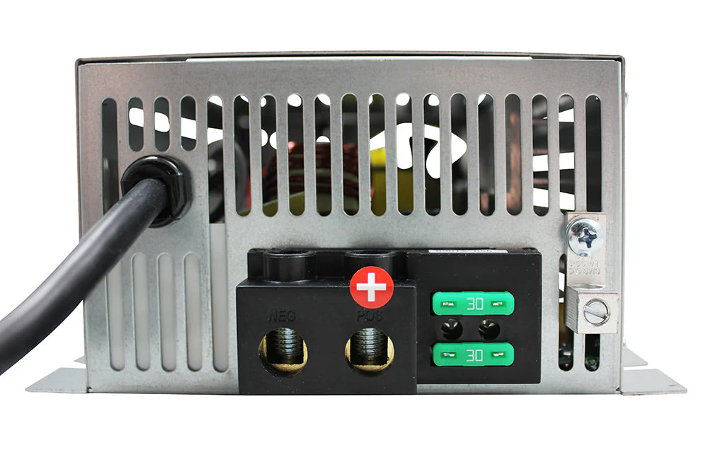 IOTA DLS-55 Converter and Charger - Image 4