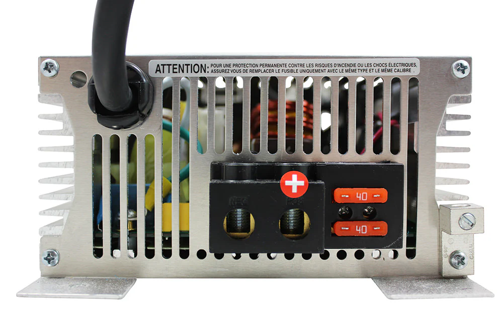 IOTA DLS-75 Converter and Charger - Image 3